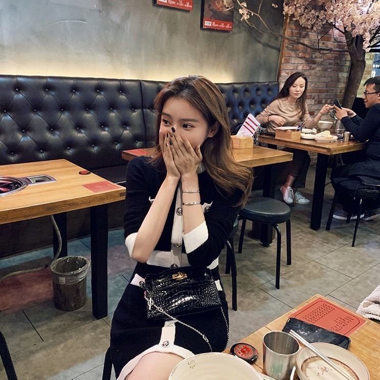 Sét len nữ , Set váy len nữ , Váy liền thân hot trend 2021 hàng Quảng Châu Cao Cấp phong cách trẻ trung năng động . | BigBuy360 - bigbuy360.vn