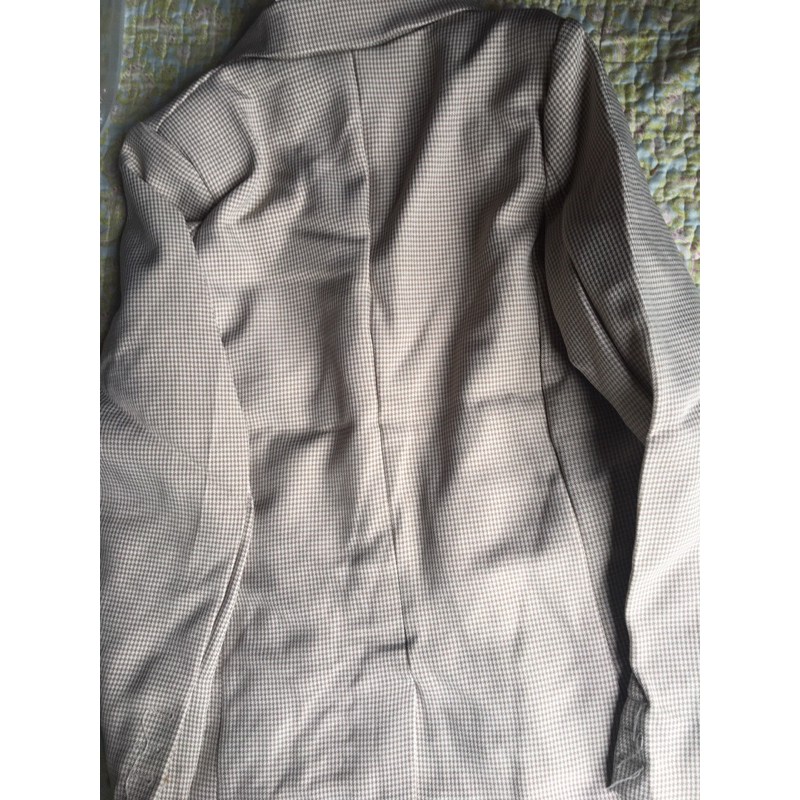 (Hàng có sẵn ) Siêu phẩm Áo Blazer cao cấp kẻ nhỏ ánh be vàng (phom rộng) | BigBuy360 - bigbuy360.vn