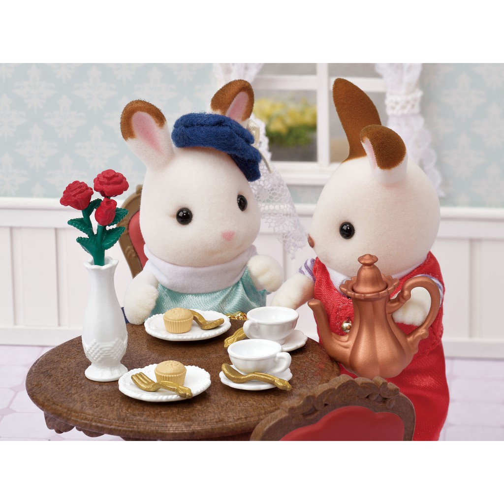 Đồ Chơi Sylvanian Families Bộ Bàn Ghế Ăn Sang Trọng Chic Dining Table Set