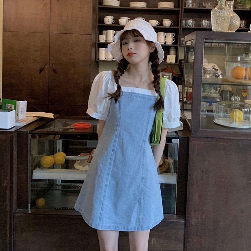 Đầm váy giả denim cổ vuông tay bồng