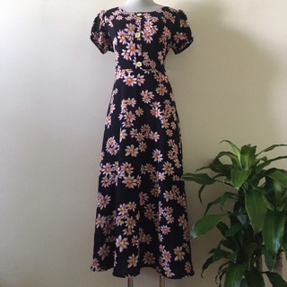 Đầm maxi dáng dài hoa cúc