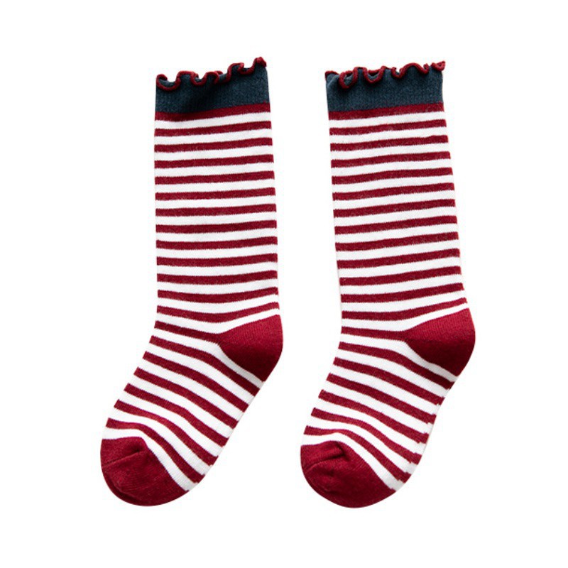 Tất cotton dài họa tiết sọc dễ thương cho bé gái