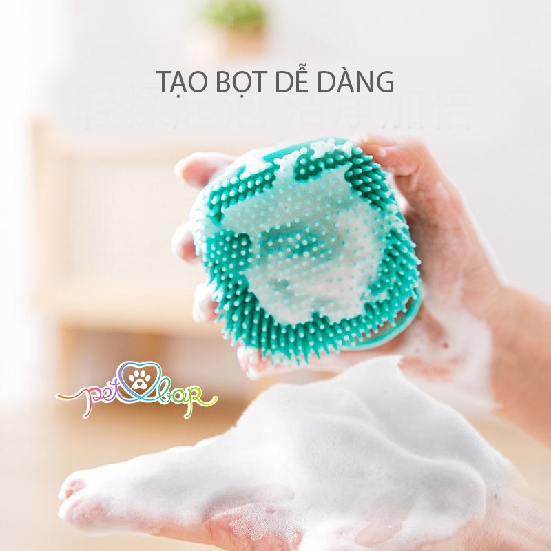 Bàn chải tắm cho thú cưng dạng hộp đeo tay tiện lợi nhiều màu sắc