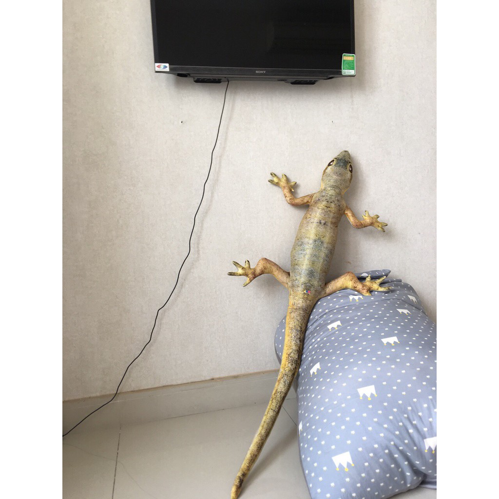 GỐI ÔM 3D THẰN LẰN NHỒI BÔNG KHỔNG LỒ dài 1m4