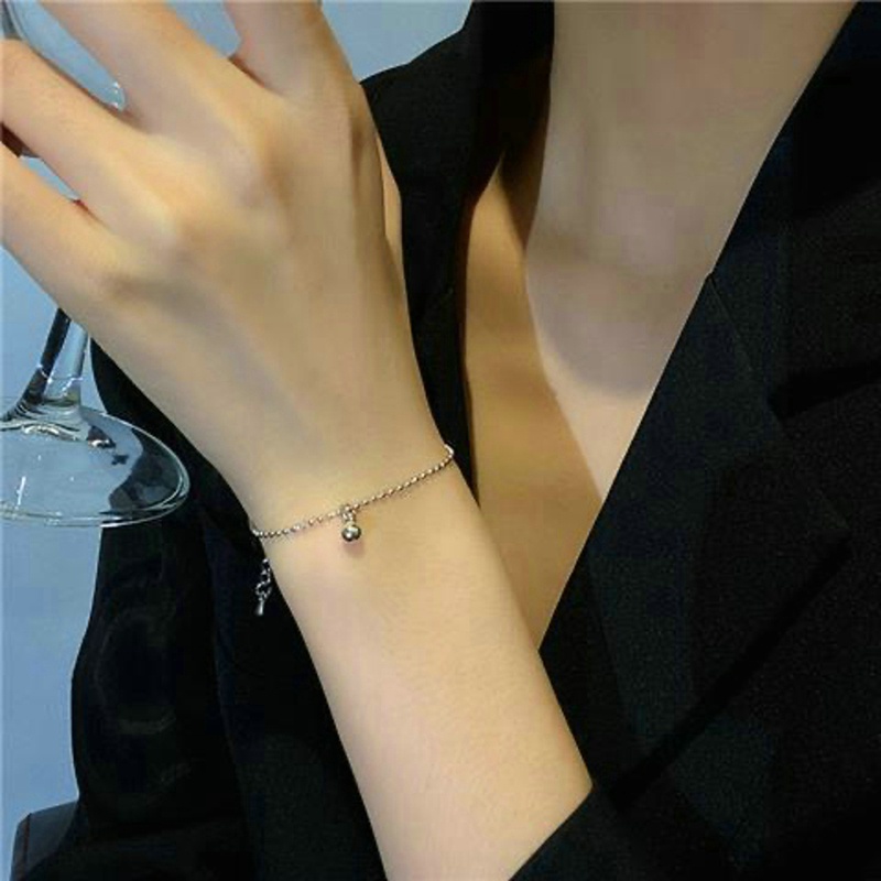 Vòng Tay Đính Hạt Ngọc Trai Thời Trang Cho Nữ