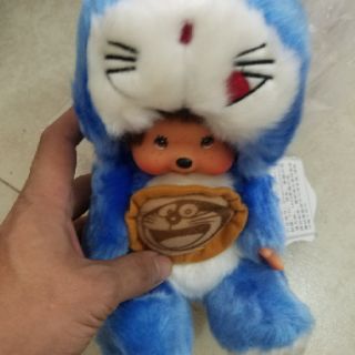 Búp bê Monchichi