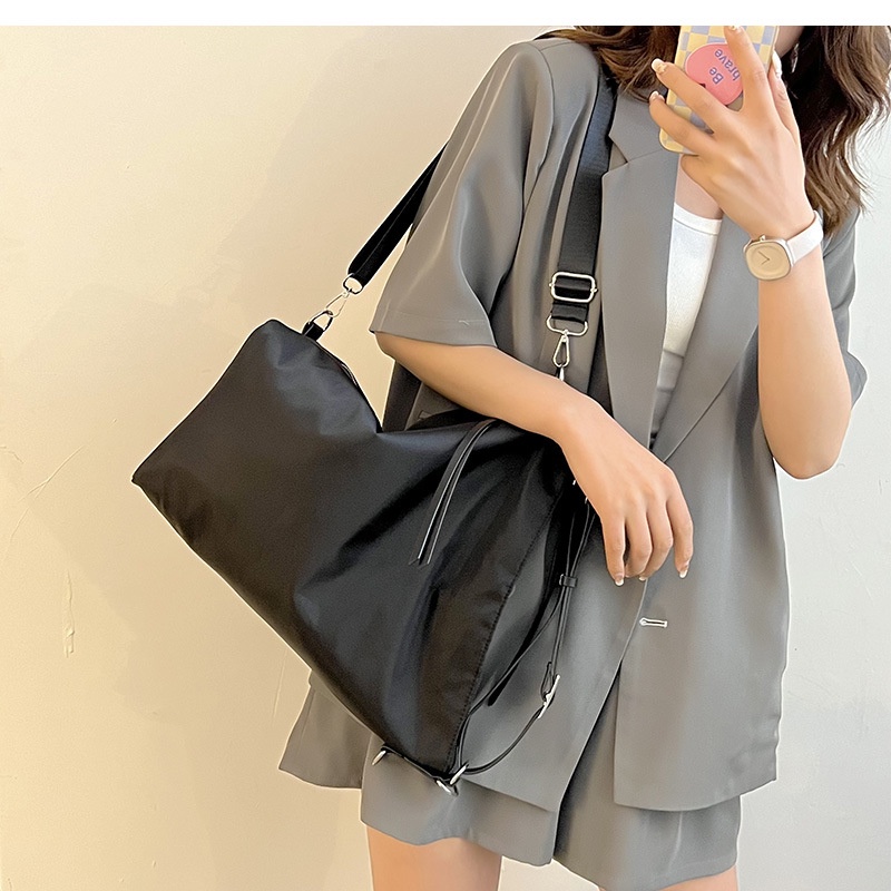 Túi Đeo Vai Thể Thao Thời Trang Dành Cho Nữ