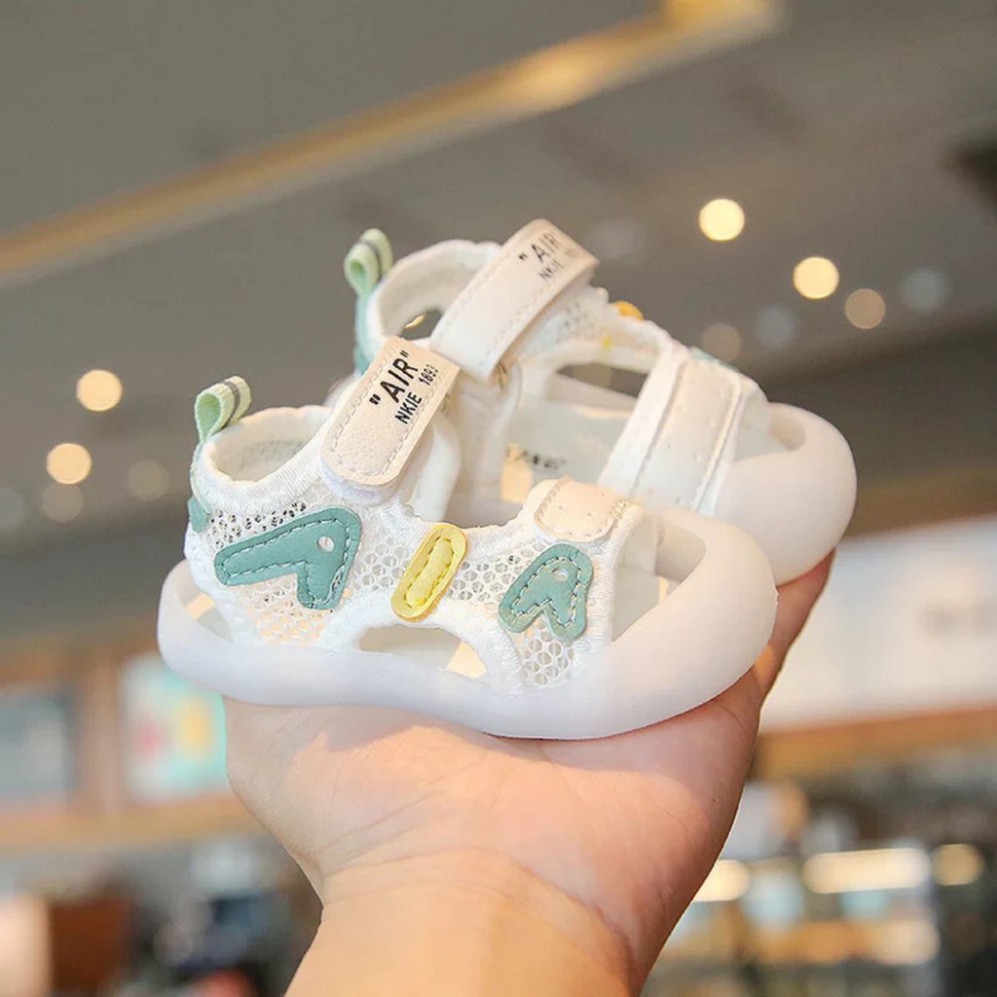 Dép Sandal cho bé trai và bé gái tập đi thoải mái dễ thương hàng Cao Cấp Quảng Châu (7803)