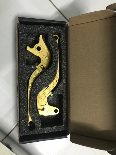 1 cặp tay thắng và tay côn CRG đủ loại cho các loại xe.3 màu đen..bạc..vàng