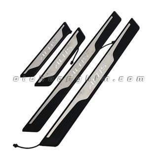 4 nẹp ngoài bệ bước chân Altis có đèn nhựa đen - 3504