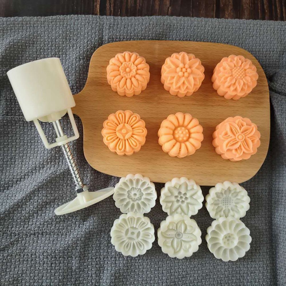 Set khuôn làm bánh trung thu 50g tạo hình 3D chống dính tiện lợi