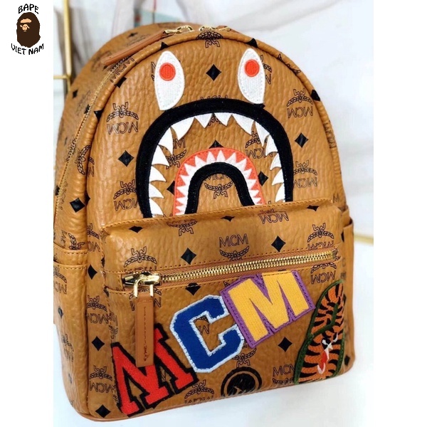 [Best Quality] Balo Bape x MCM bản Collab đỉnh với chất liệu Da, chi tiết Thêu tỉ mỉ màu Cam đặc trưng của MCM