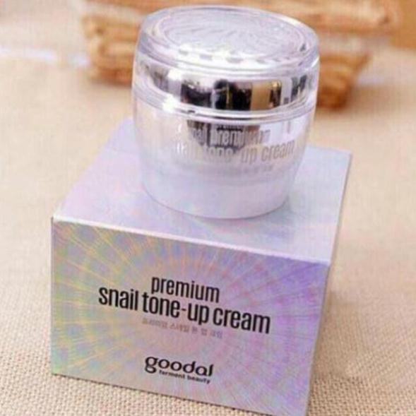 Kem ốc sên Premium Snail Tone Up Cream Goodal