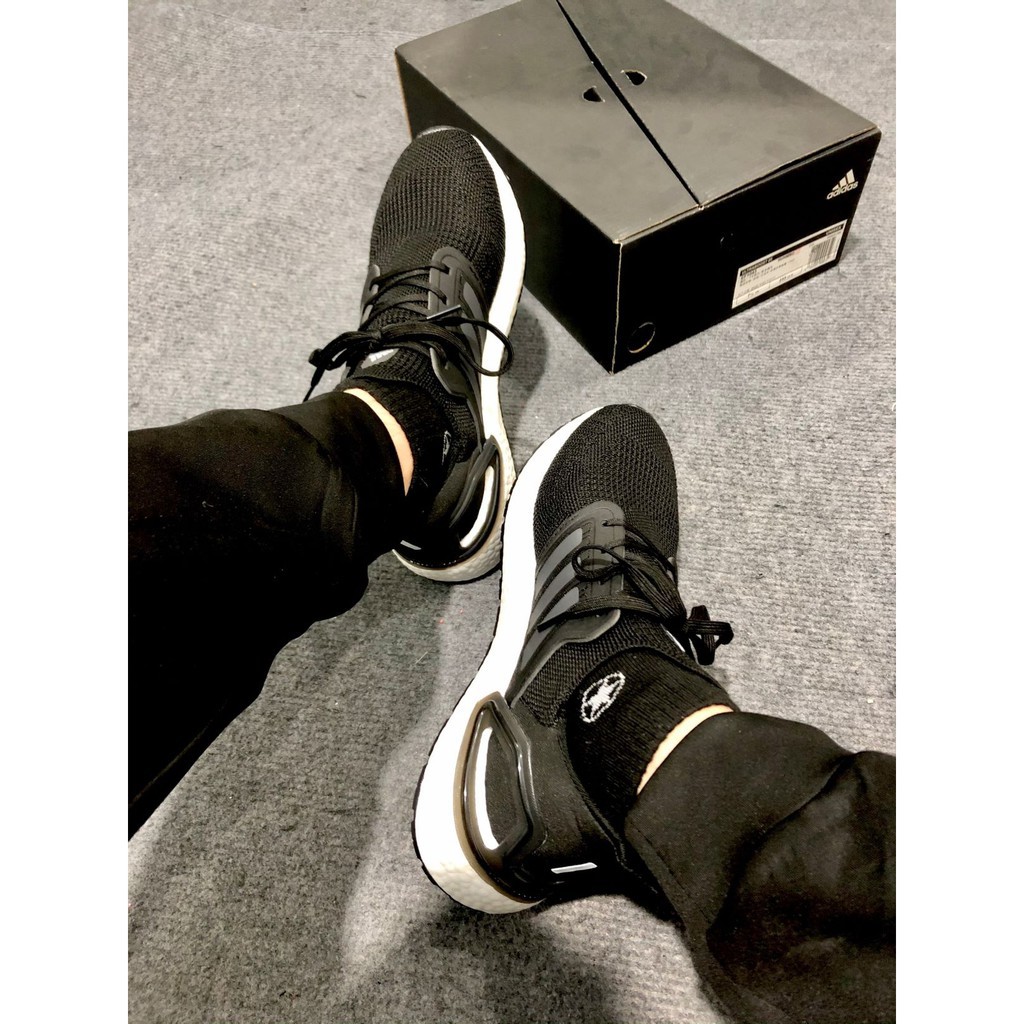 ⚡HÀNG HOT⚡Giày chạy bộ Adidas Ultra Boost 20 Core Black[Full Box-Hàng Chính Hãng-Thông thoáng-Đế boost đàn hồi tốt]