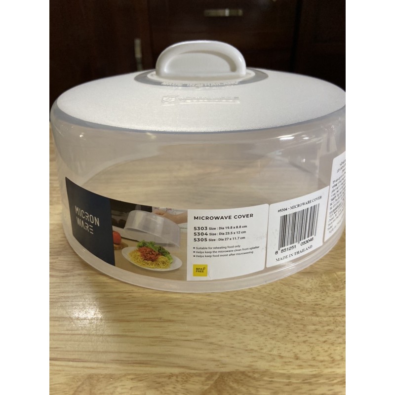 Nắp nhựa đậy thức ăn hâm trong lò vi sóng