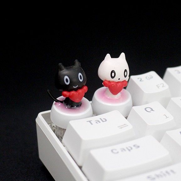 Keycap lẻ hình Mèo cặp cute ôm trái tim siêu dễ thương (Keycap Artisan).
