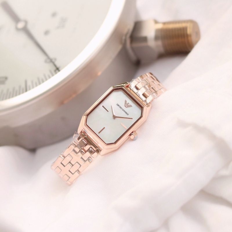 Đồng Hồ Nữ Armani Ar11146 mặt chữ nhật khảm trai