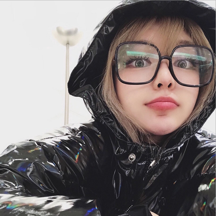 Kính Mát Gọng Vuông Phong Cách Retro