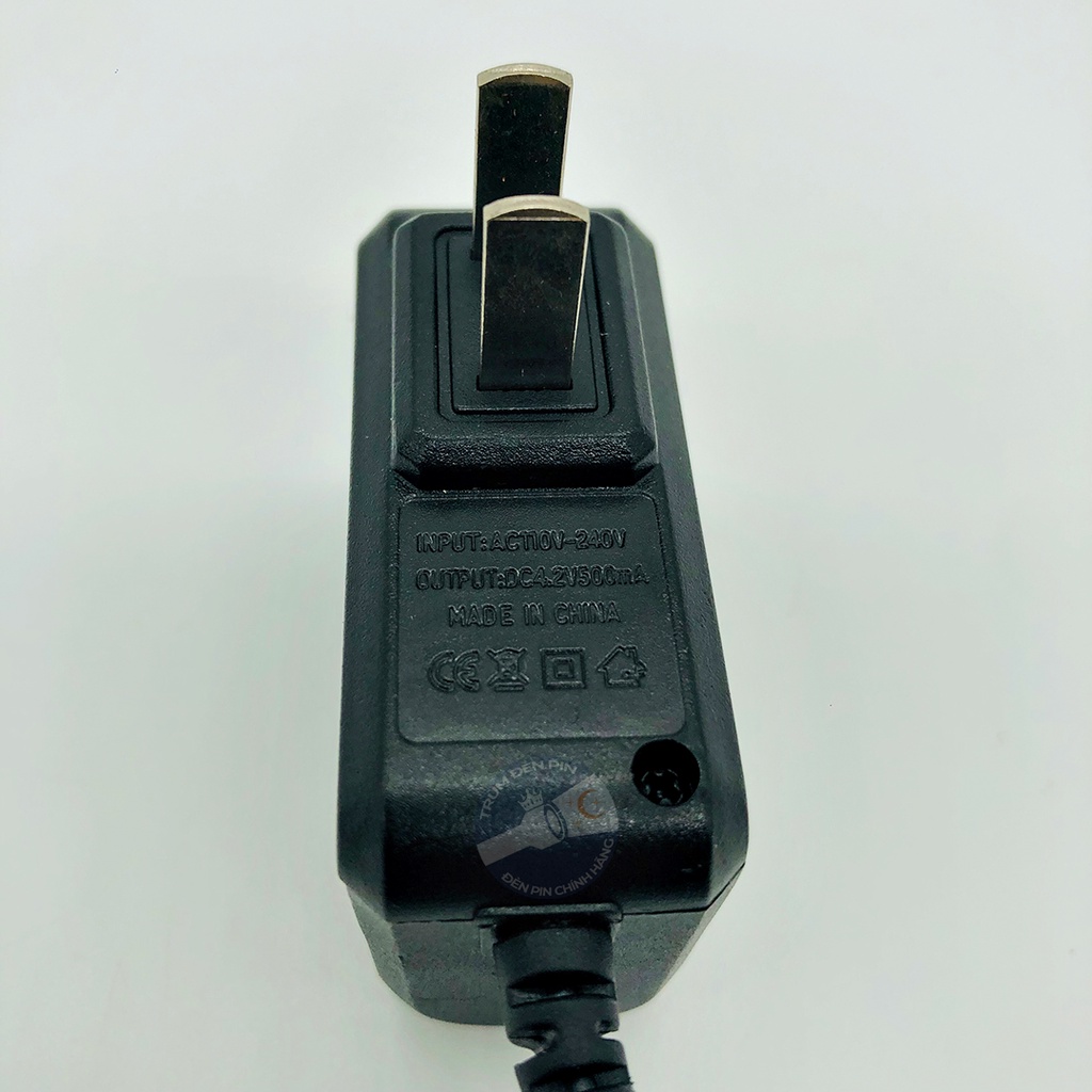 Sạc đèn pin đội đầu 2 chấu YUXING 4.2V 500mA sạc nhanh cao cấp dành cho đèn X5, 9811...