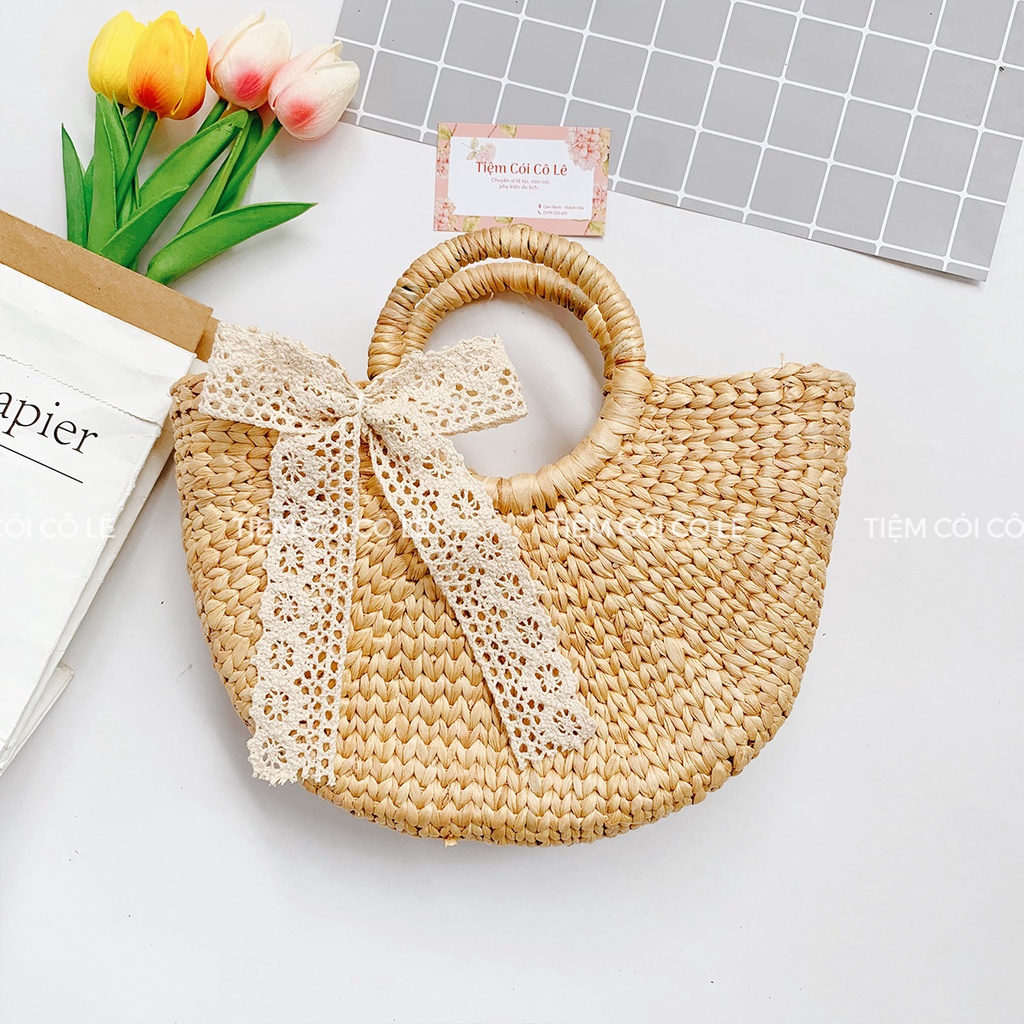 Túi cói bán nguyệt lục bình chụp ảnh lookbook, đi biển, phụ kiện decor - Tiệm Cói Cô Lê