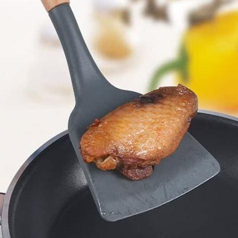 Xẻng Lật Thức Ăn Bằng Silicone Cán Gỗ Tiện Dụng | BigBuy360 - bigbuy360.vn