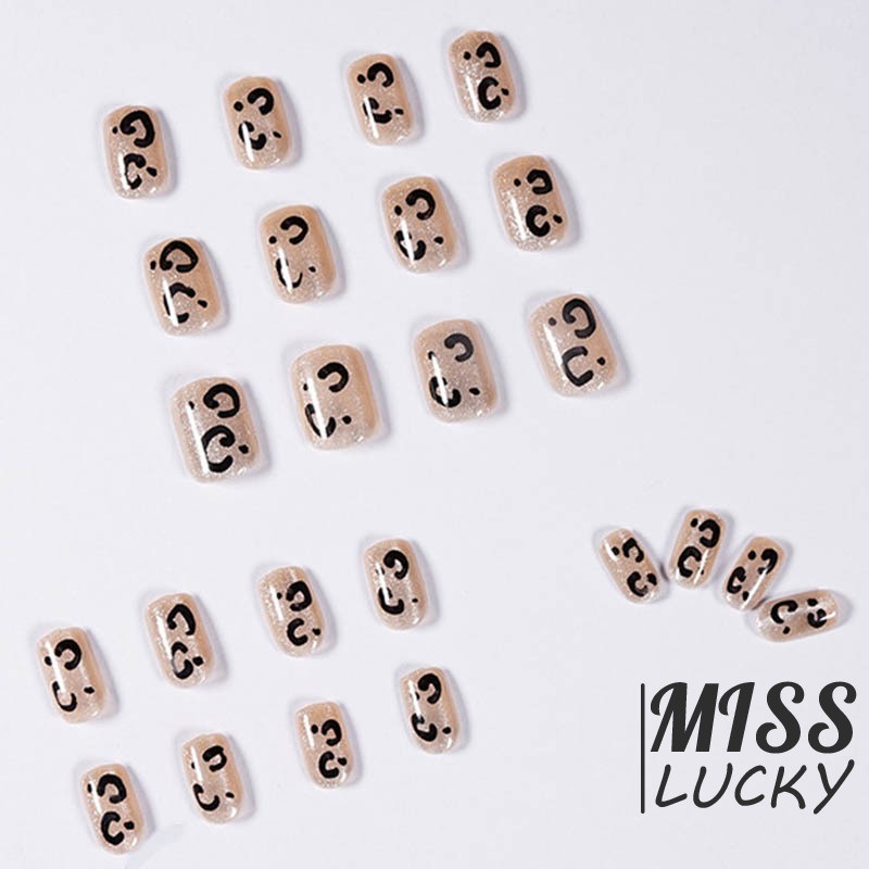 VN (Hàng Mới Về) Set 24 Móng Tay Giả Ngắn Họa Tiết Da Báo Thời Trang Cho Nữ