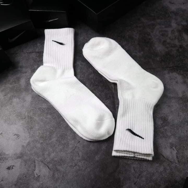 Vớ Tất Nike Cao Cổ Nam Nữ Thời Trang Phong Cách Hàn Quốc