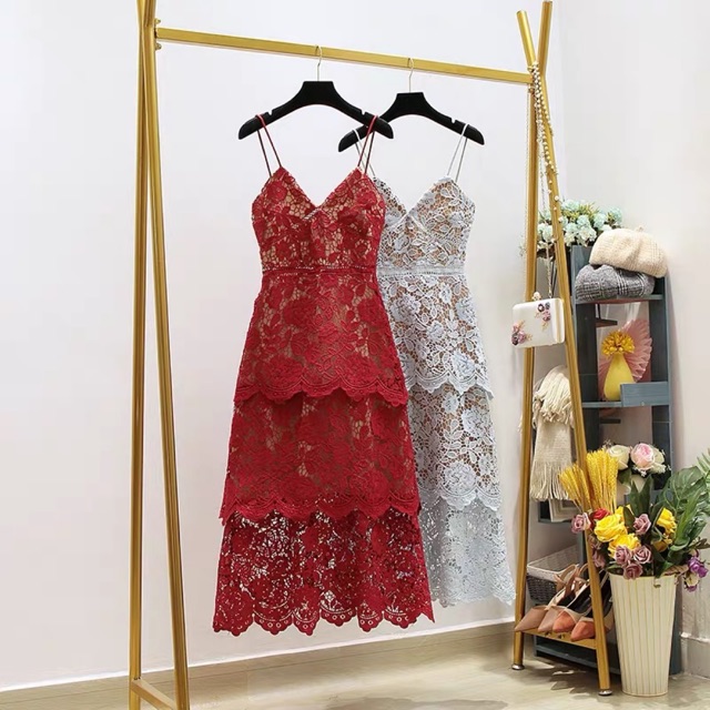 Đầm hai dây ren hoa midi dáng xoè qccc
