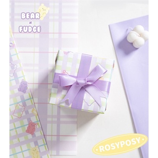 Giấy gói quà bao tập