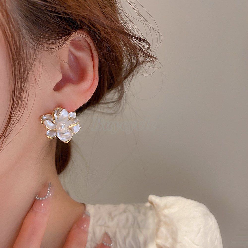Bông Tai Hình Hoa Đính Ngọc Trai Thời Trang Cho Nữ