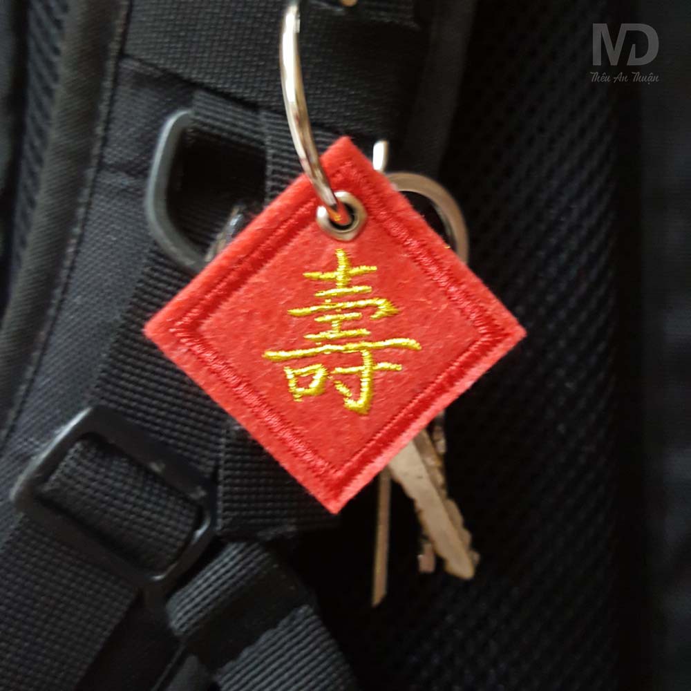 Móc treo chìa khóa vải thêu độc đáo - Chữ Thọ - Chữ nôm