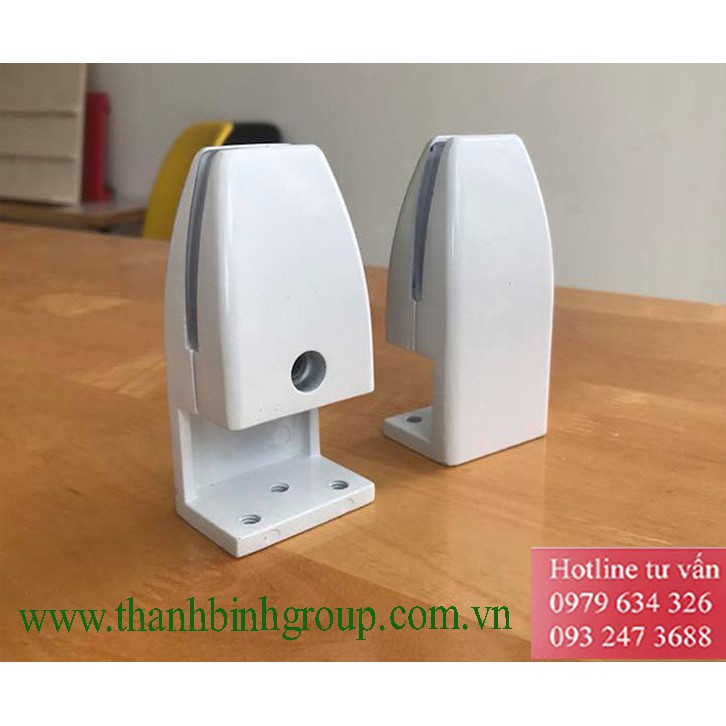 KẸP VÁCH NGĂN BÀN LÀM VIỆC (MẪU CHÂN CHỮ L)