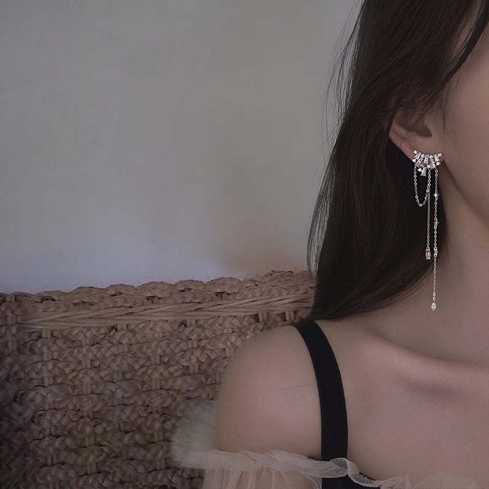 Khuyên tai nữ trang dáng dài tạo hình độc đáo