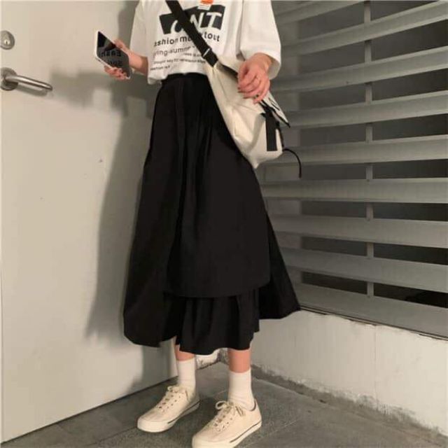CHÂN VÁY ULAZZANG TẦNG DÁNG DÀI XÒE NỮ ĐEN TRẮNG