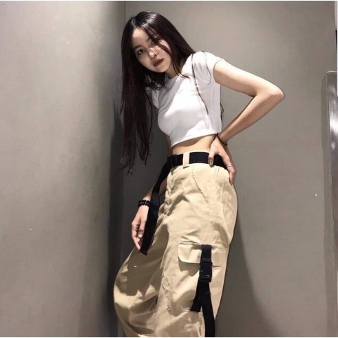 [ Mã WASTAPR giảm 10K đơn 50K] Áo Croptop Body Trơn Siêu Hot Hit Hai Màu Đen, Trắng LAVUSA | BigBuy360 - bigbuy360.vn