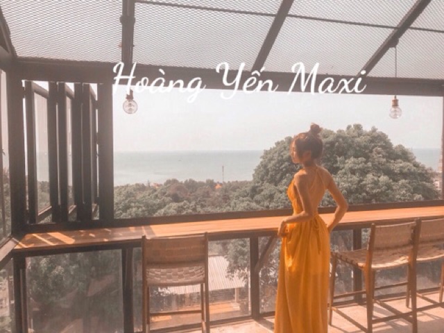 🔴Váy maxi vàng hai dây đan lưng thắt nơ xẻ 2 tà | BigBuy360 - bigbuy360.vn