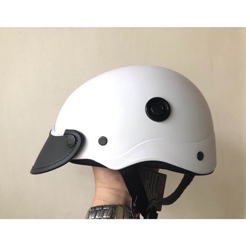 Nón bảo hiểm trơn thông gió RẺ BỀN ĐẸP - SƠN NHÁM