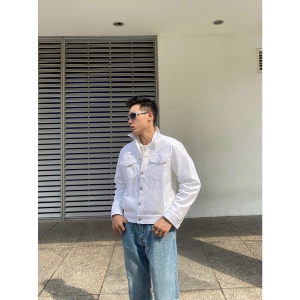 Áo khoác Jeans hoạ tiết ngôi sao ẩn STARDOM