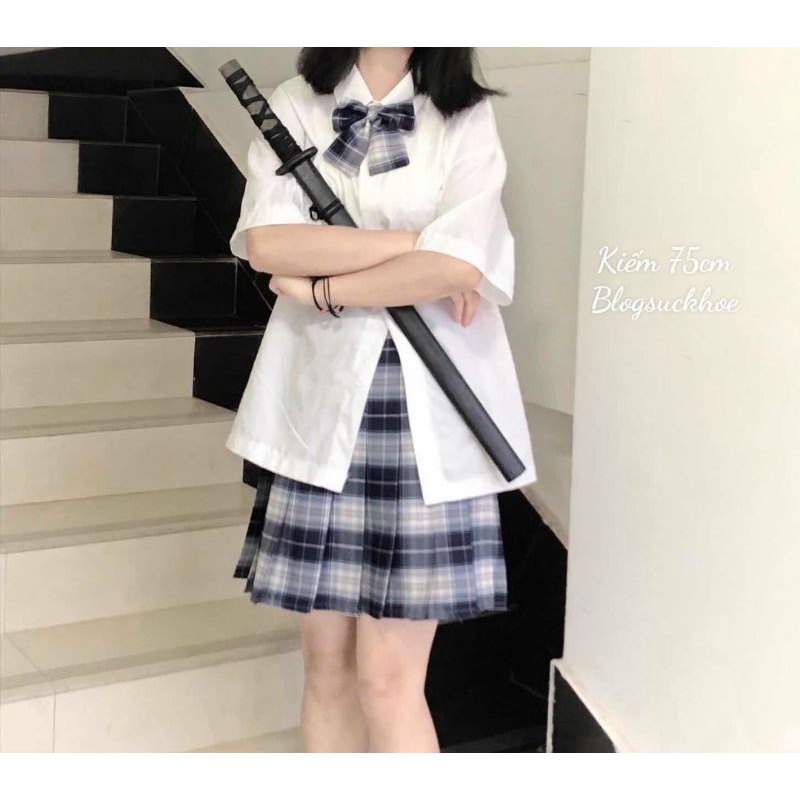 Đồ Hoá Trang, Dụng cụ cosplay bằng gỗ tre