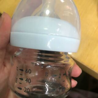 Bình sữa sơ sinh Philips Avent 60ml núm siêu mềm