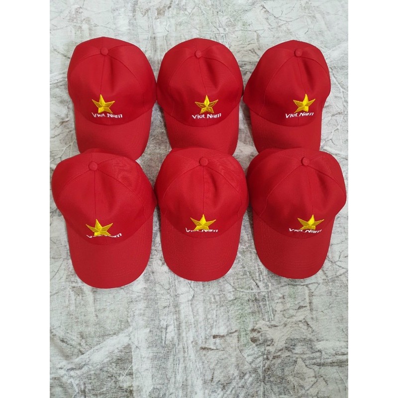 10 mũ nón sao vàng y hình