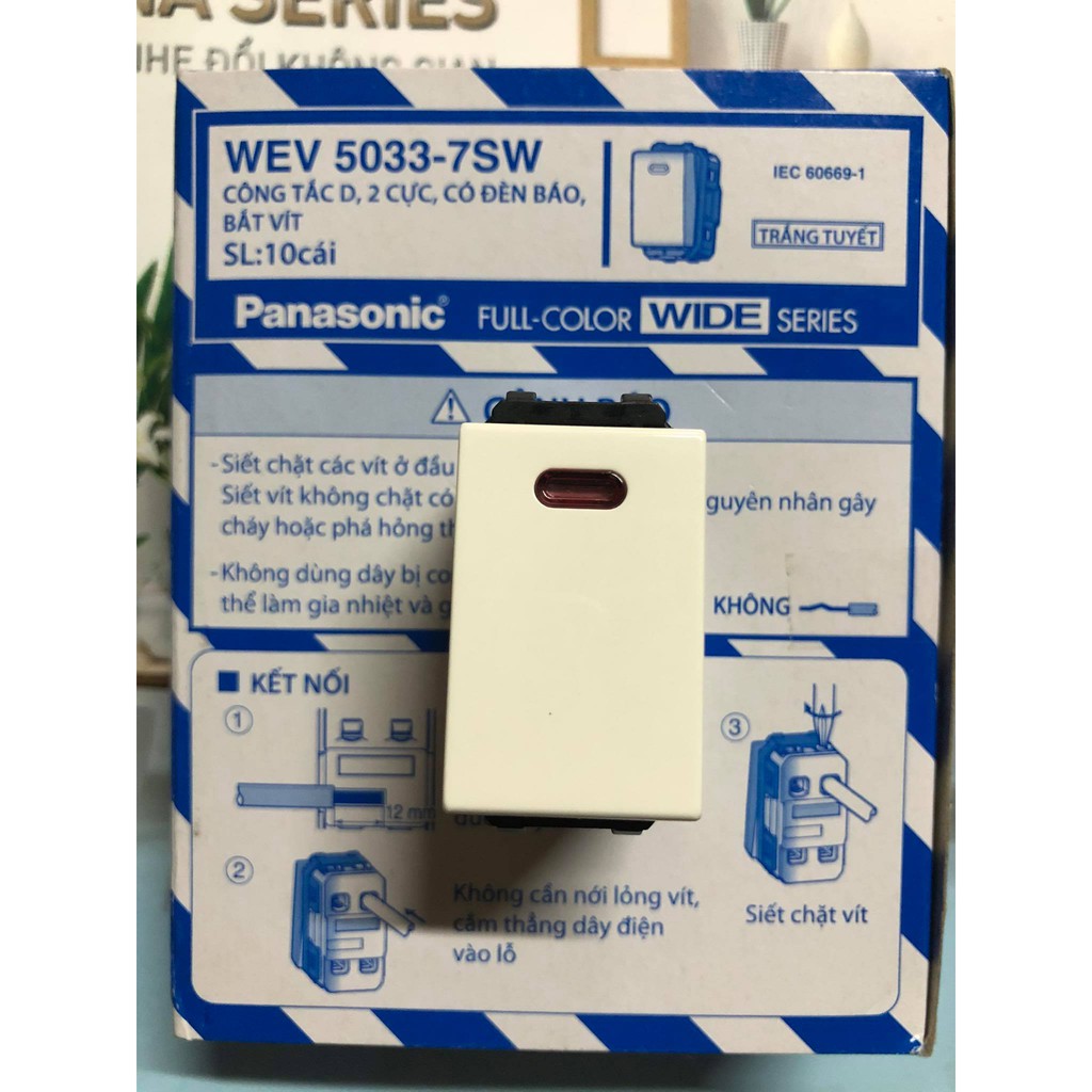 Công tắc 20A Panasonic WEV 5033-7SW