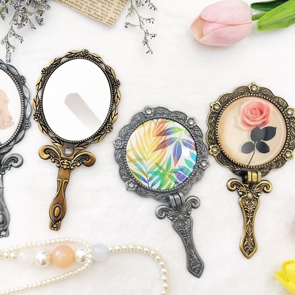 Gương Mini Cầm Tay Cổ Điển bằng kim loại mạ vàng đồng decor chụp ảnh, Gương bỏ túi xách dễ thương