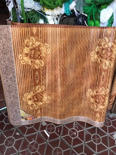 Chiếu trúc tăm vân gỗ đế lụa đẹp