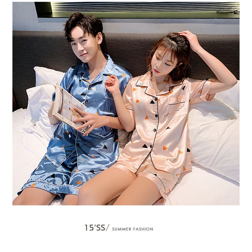 Bộ Đồ Ngủ Bằng Lụa Xinh Xắn Dành Cho Các Cặp Đôi 14 Tuổi | BigBuy360 - bigbuy360.vn