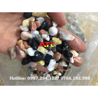 Đá sỏi màu trang trí (túi 2kg)