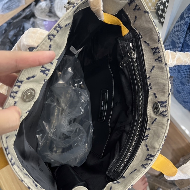 [Tặng Túi Giấy] Túi Totebag M L B Mono Logo Kim Loại Bản TQXK