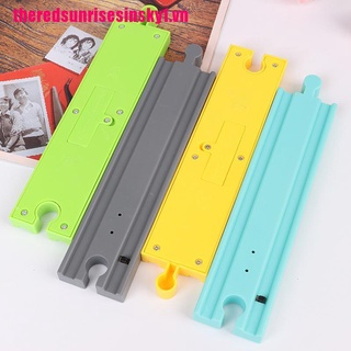 HFTOY  Set đồ chơi đường ray xe lửa bằng gỗ cho bé