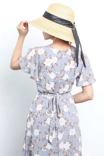 Đầm hoa nút bọc