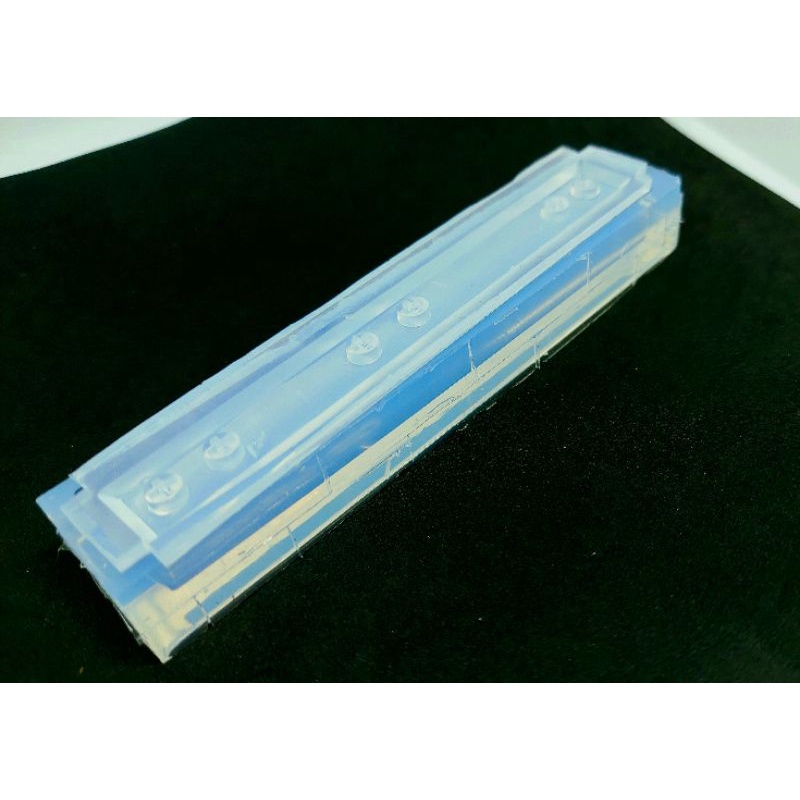 Khuôn silicon làm keycap 6.25U profile OEM.